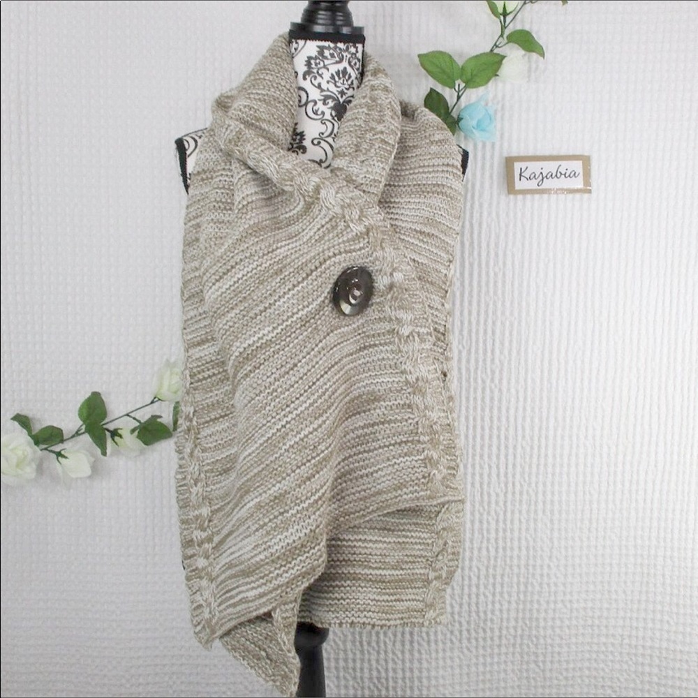 NOELLE Enterprises Knit Scarf